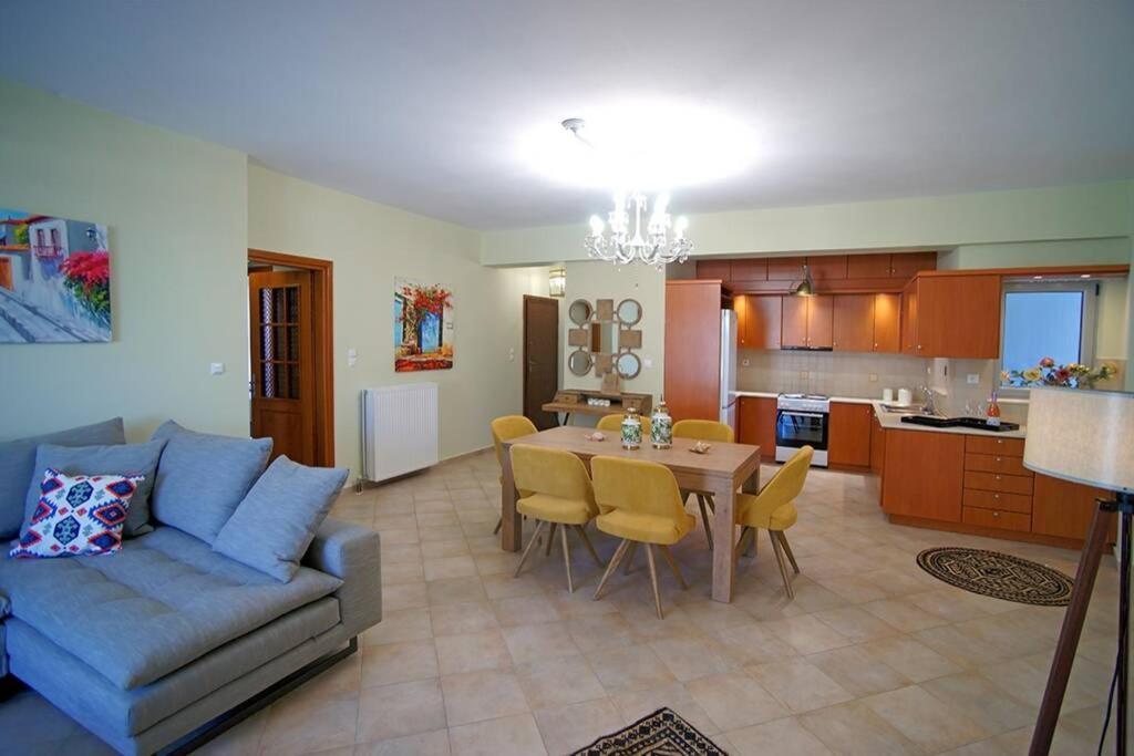 Kyparissia Luxury Home エクステリア 写真