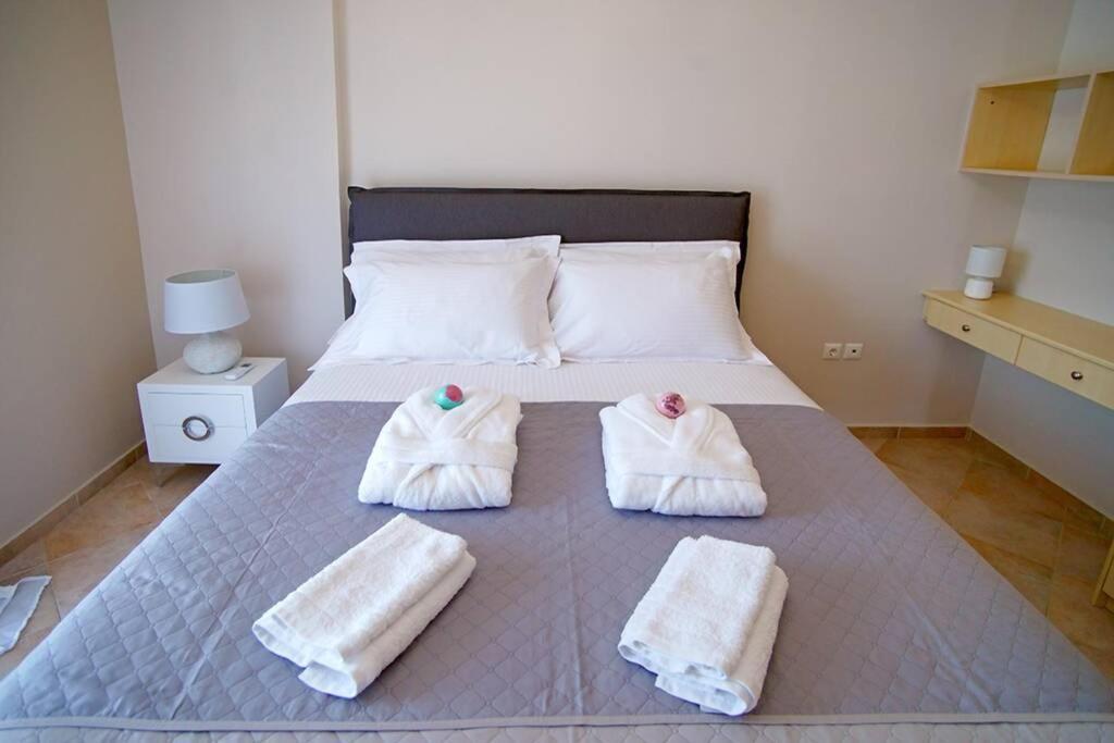 Kyparissia Luxury Home エクステリア 写真